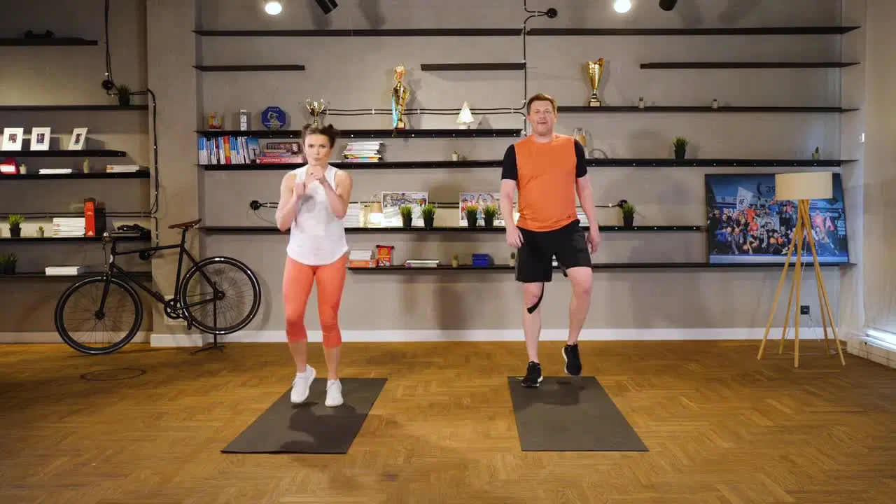Kadr z treningu Cardio z Dawidem.
