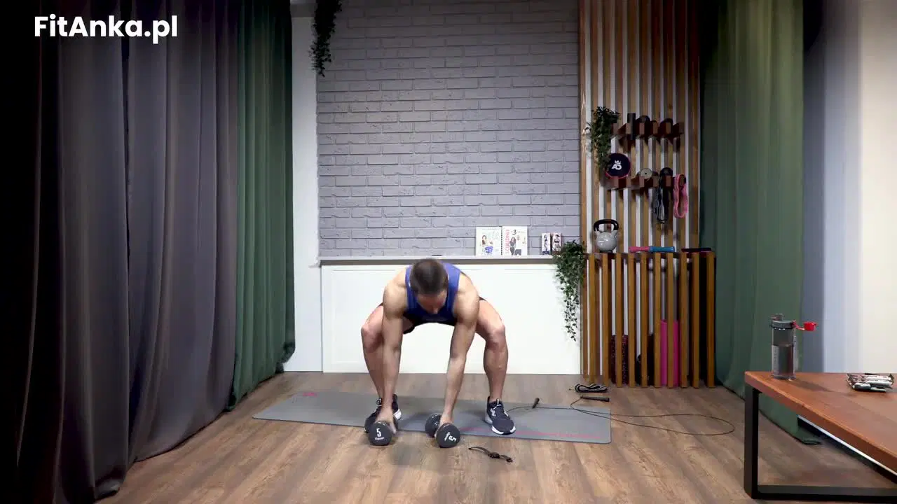 Kadr z treningu CrossFit Kriss - crossfit funkcjonalny ze sprzętem
