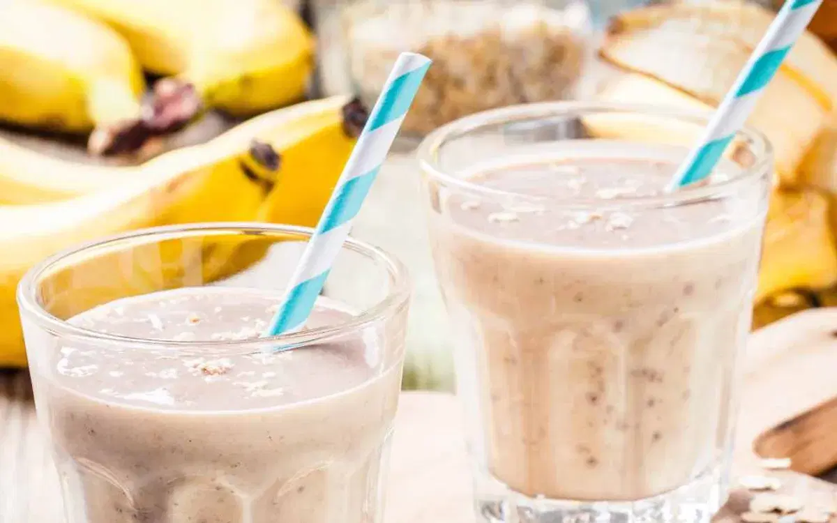 Koktajl bananowy z dodatkiem białka